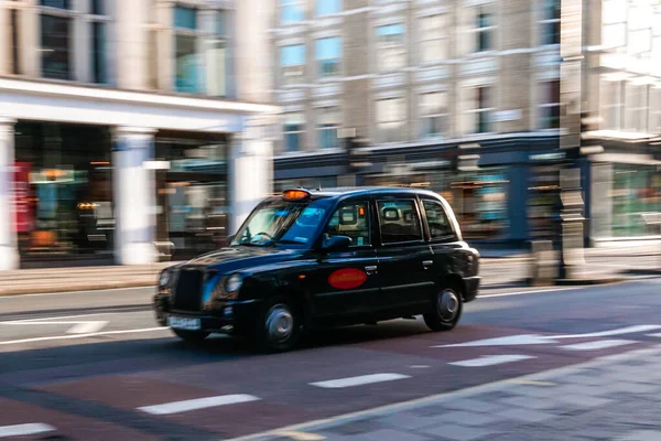 black-cab-109