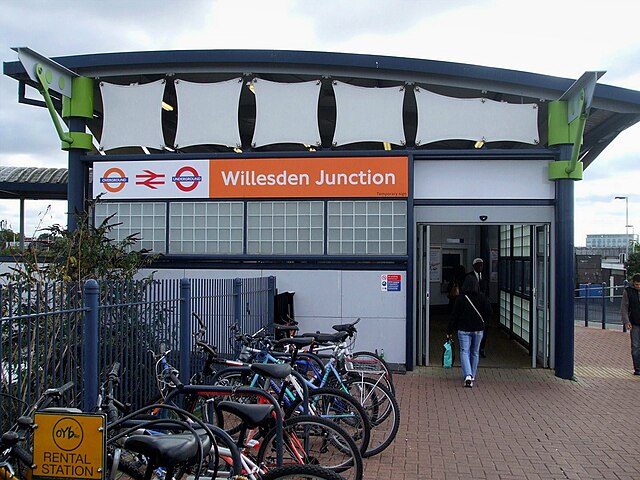 Willesden to Stansted Airport